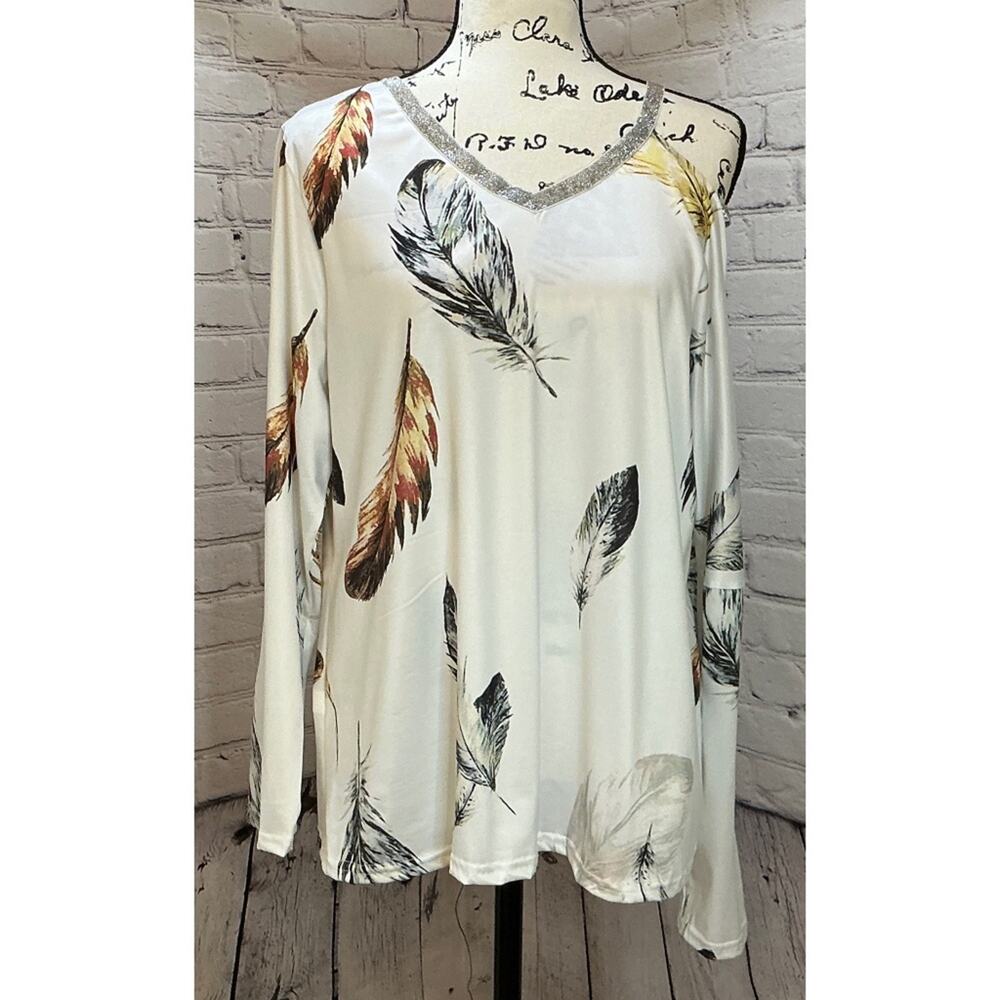 Women's White Feather Print V-Neck Long Sleeve Top (Size XL)